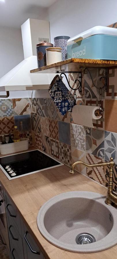 Apartment Fiora Kastela Ngoại thất bức ảnh