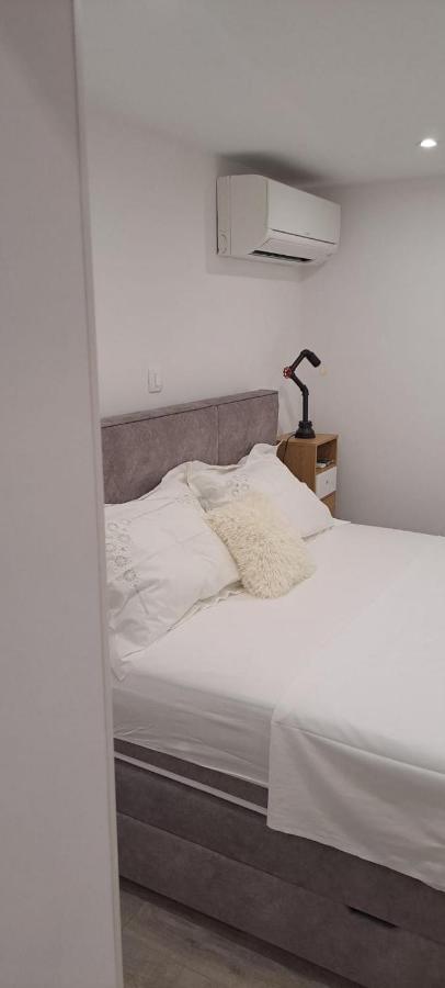 Apartment Fiora Kastela Ngoại thất bức ảnh